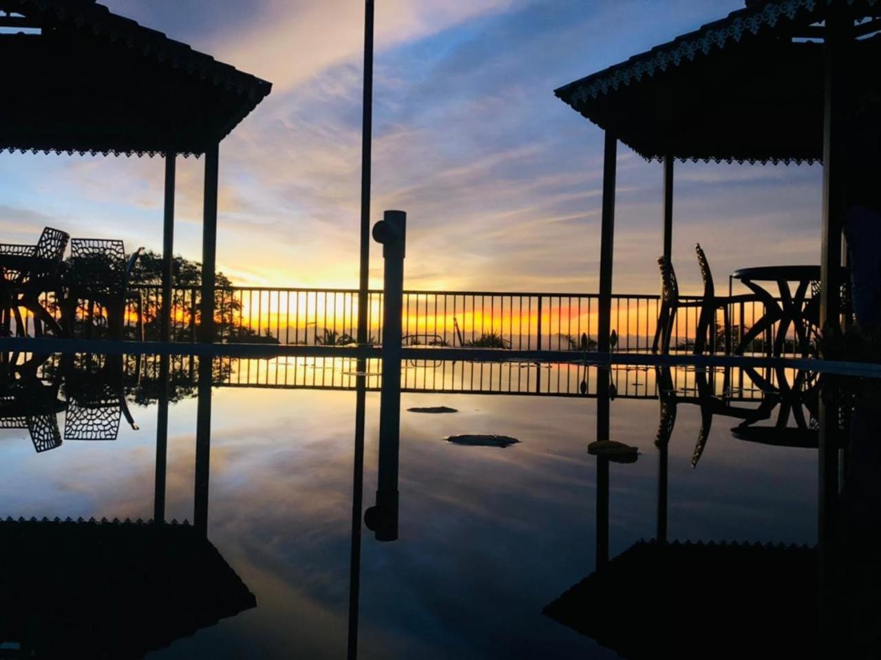 Misty Green Hills Parks & Resorts Kondotty Bagian luar foto