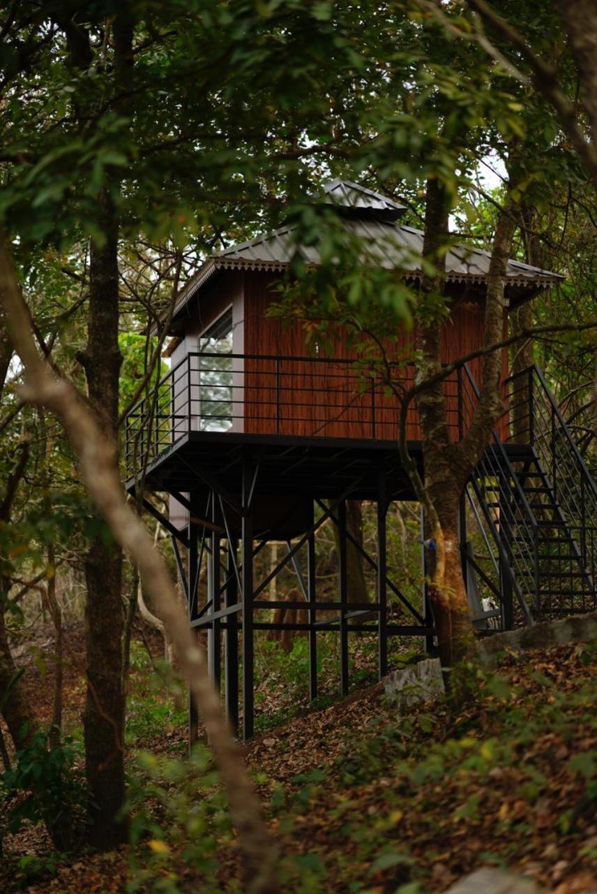 Misty Green Hills Parks & Resorts Kondotty Bagian luar foto