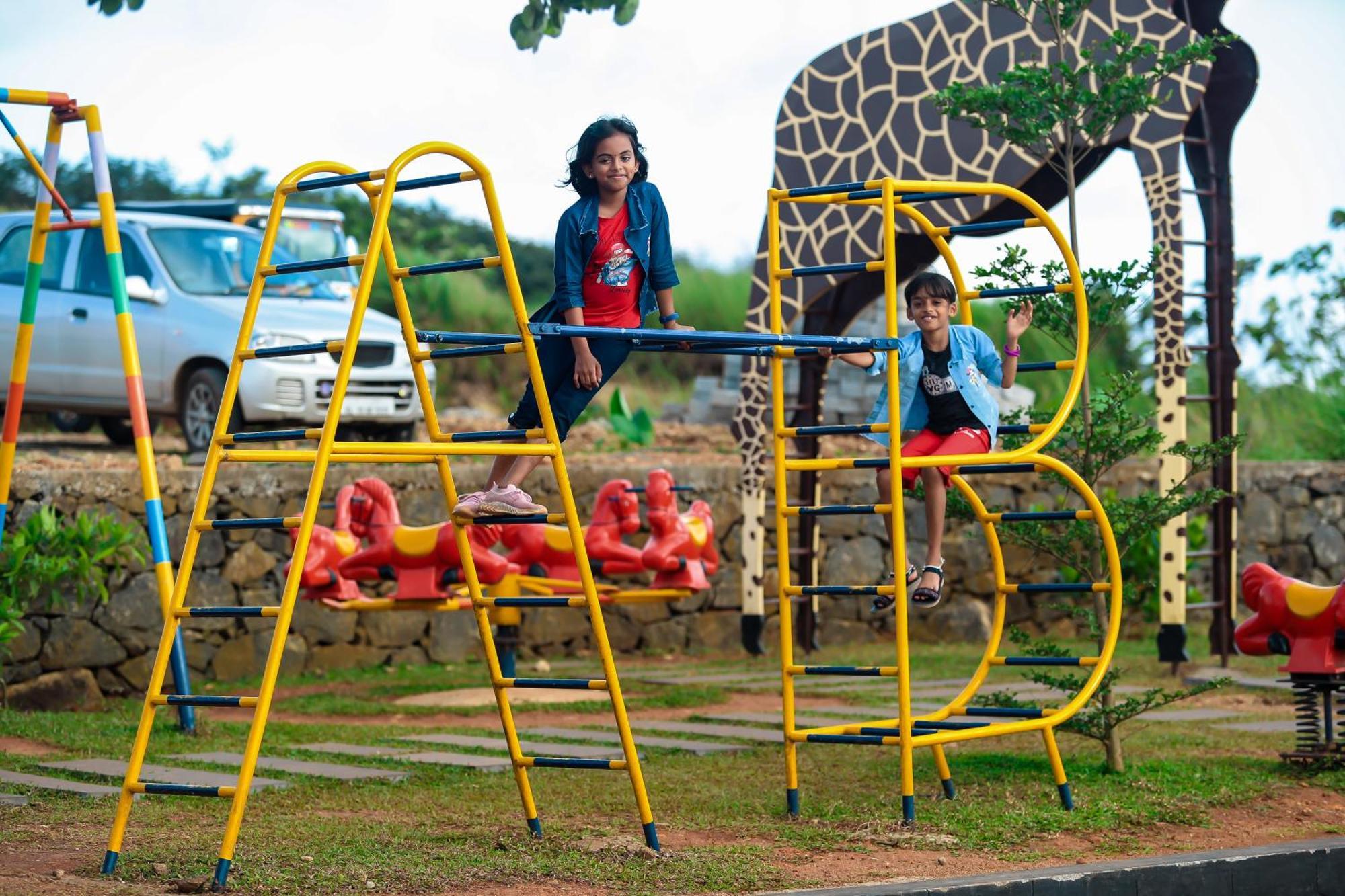 Misty Green Hills Parks & Resorts Kondotty Bagian luar foto