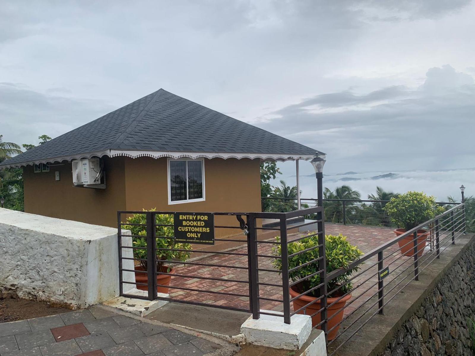 Misty Green Hills Parks & Resorts Kondotty Bagian luar foto